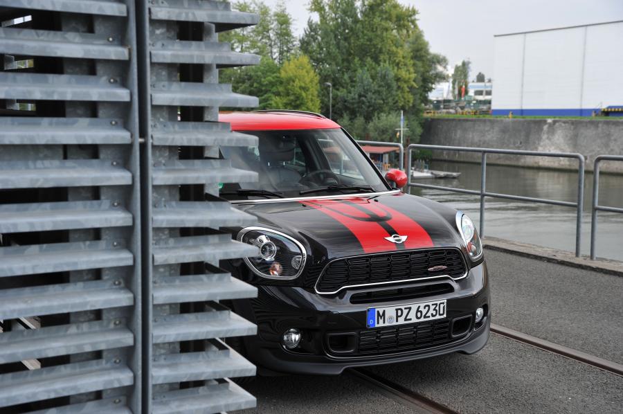  Mini Countryman JCW 2012 года  (фото 169 из 211)